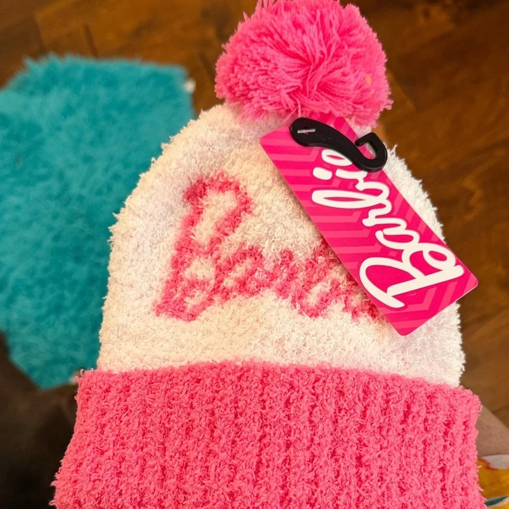 💈💈💈3 for 12$💈💈💈Barbie Fuzzy Pink and White Pom-Pom Hat
